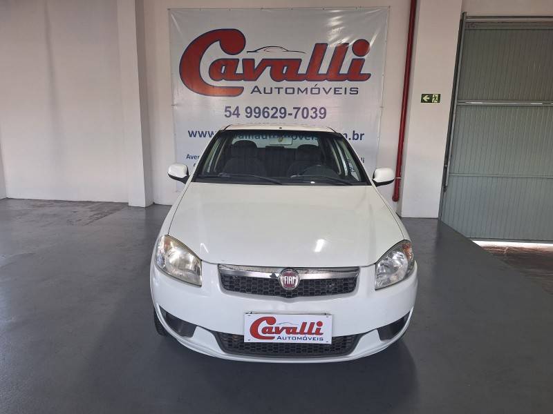 FIAT - SIENA - 2013/2014 - Branca - R$ 34.900,00