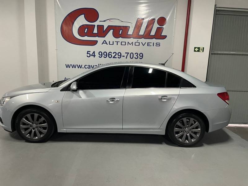 CHEVROLET - CRUZE - 2012/2012 - Prata - R$ 55.900,00