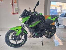 KAWASAKI - Z400 - 2019/2020 - Verde - R$ 28.900,00