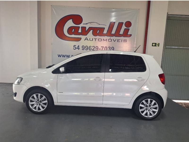 VOLKSWAGEN - FOX - 2012/2013 - Branca - Sob Consulta