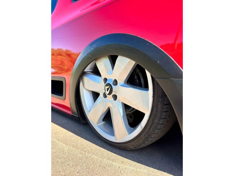 VOLKSWAGEN - SAVEIRO - 2011/2011 - Vermelha - R$ 69.900,00