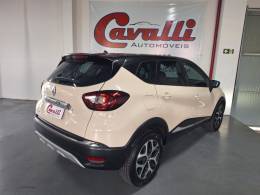 RENAULT - CAPTUR - 2018/2019 - Bege - R$ 74.900,00