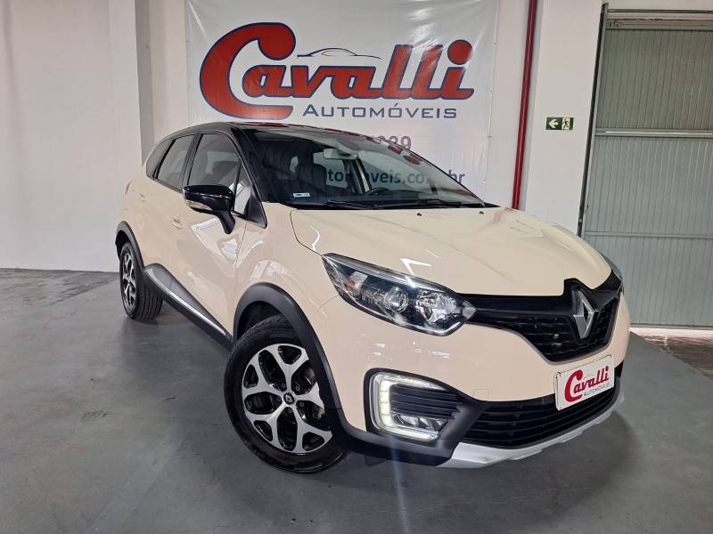 RENAULT - CAPTUR - 2018/2019 - Bege - R$ 74.900,00