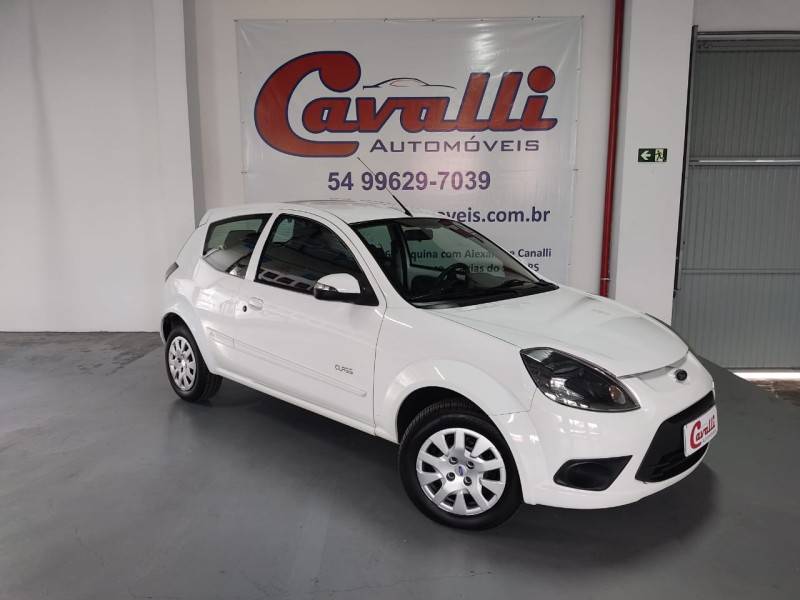 FORD - KA - 2012/2013 - Branca - R$ 28.900,00