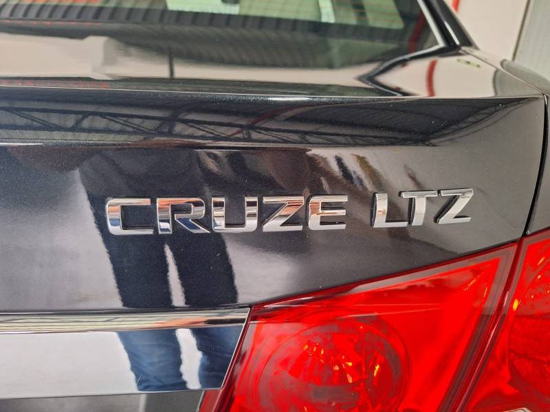 CHEVROLET - CRUZE - 2012/2012 - Preta - R$ 57.900,00