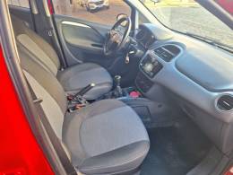 FIAT - PUNTO - 2016/2017 - Vermelha - R$ 48.900,00