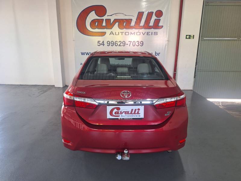 TOYOTA - COROLLA - 2014/2015 - Vermelha - R$ 84.900,00