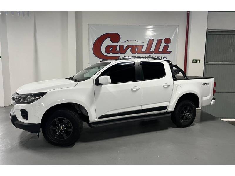 CHEVROLET - S10 - 2020/2021 - Branca - R$ 129.900,00