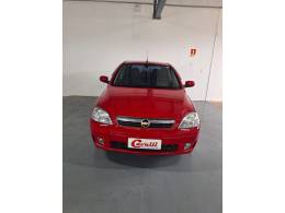 CHEVROLET - CORSA - 2010/2011 - Vermelha - R$ 33.900,00