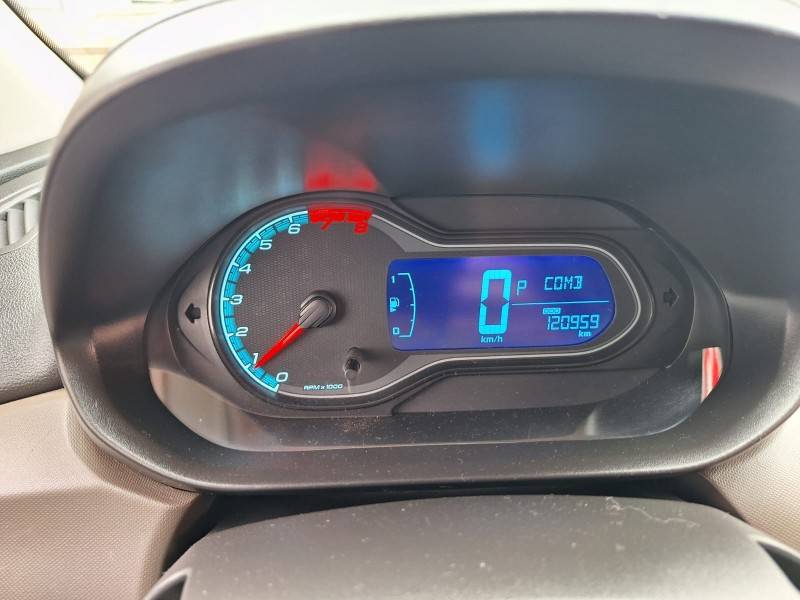 CHEVROLET - PRISMA - 2014/2015 - Branca - R$ 56.900,00