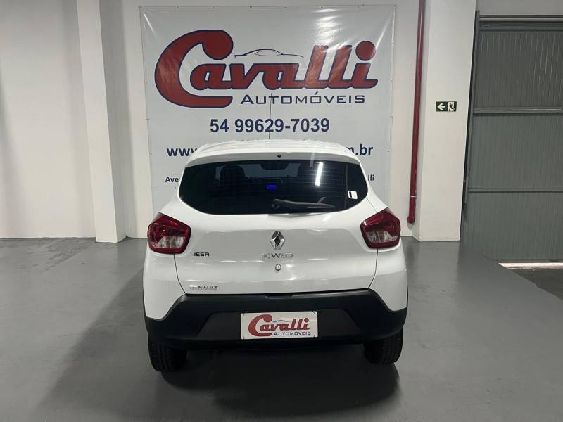 RENAULT - KWID - 2020/2021 - Branca - R$ 41.900,00