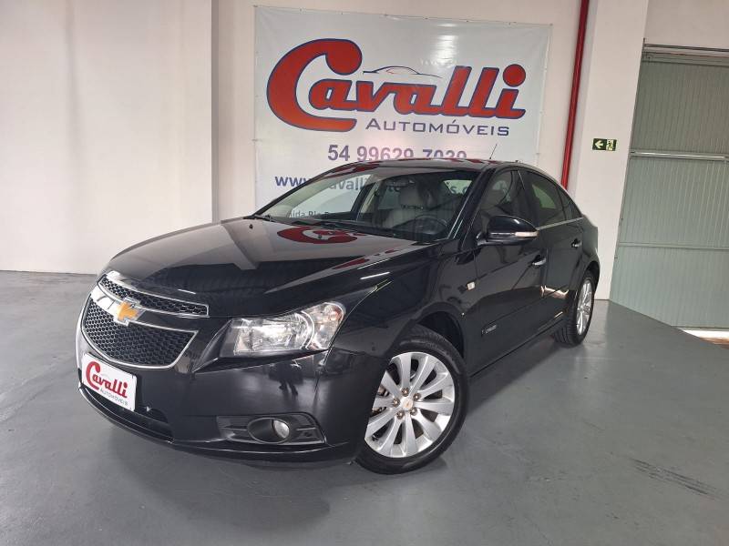 CHEVROLET - CRUZE - 2012/2012 - Preta - R$ 57.900,00