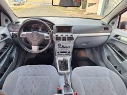 CHEVROLET - VECTRA - 2007/2008 - Preta - R$ 35.900,00