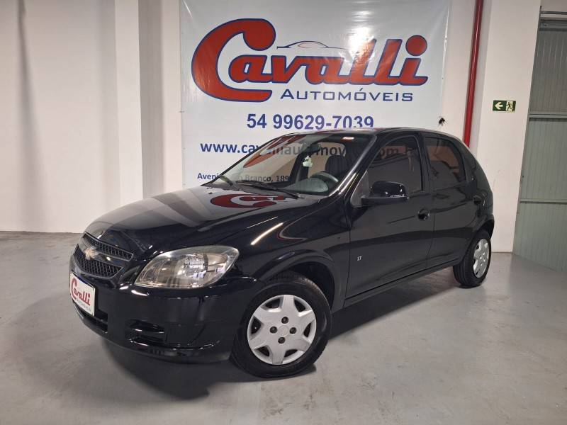 CHEVROLET - CELTA - 2011/2012 - Preta - R$ 30.900,00