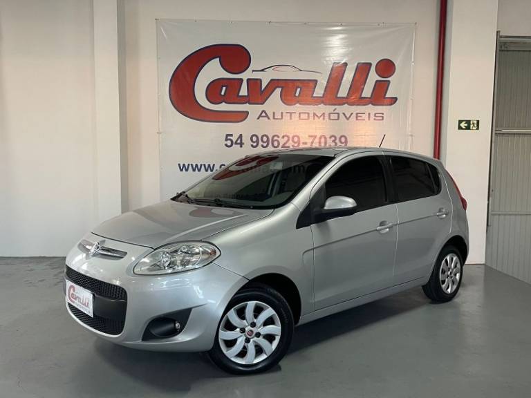 FIAT - PALIO - 2014/2014 - Prata - R$ 38.900,00