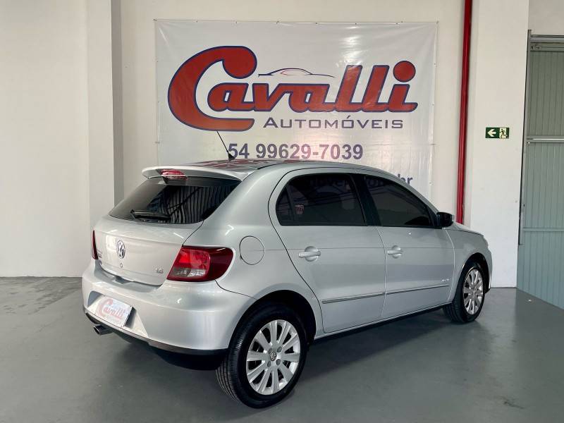 VOLKSWAGEN - GOL - 2011/2012 - Prata - R$ 35.900,00