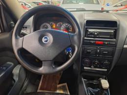 FIAT - PALIO - 2005/2006 - Prata - R$ 24.900,00