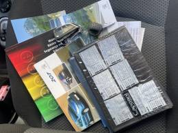 PEUGEOT - 207 - 2012/2013 - Branca - R$ 25.900,00