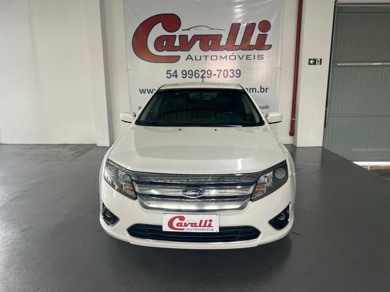 FORD - FUSION - 2011/2012 - Branca - R$ 49.900,00