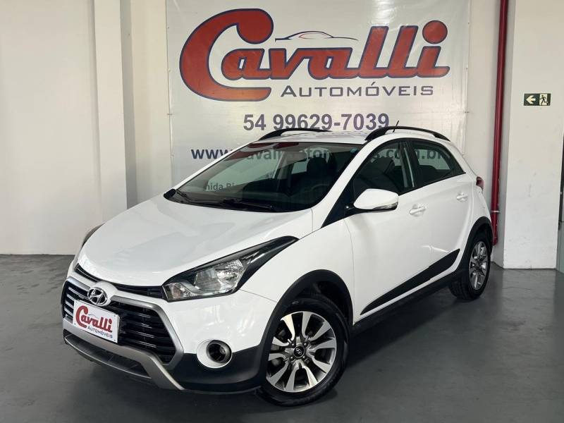 HYUNDAI - HB20X - 2017/2018 - Branca - R$ 66.900,00