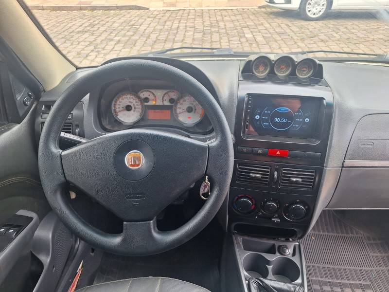 FIAT - STRADA - 2012/2012 - Branca - R$ 51.900,00