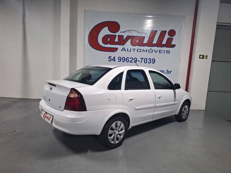 CHEVROLET - CORSA - 2011/2011 - Branca - R$ 29.900,00