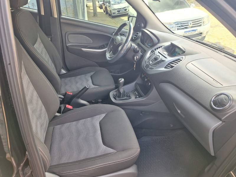 FORD - KA - 2014/2015 - Preta - R$ 43.900,00
