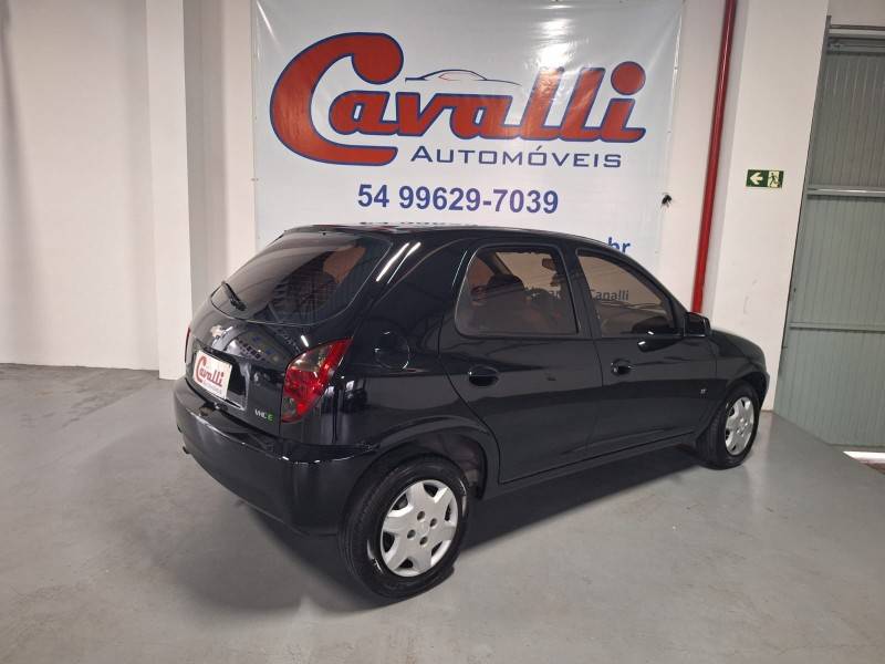 CHEVROLET - CELTA - 2011/2012 - Preta - R$ 30.900,00