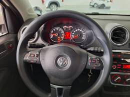 VOLKSWAGEN - GOL - 2014/2015 - Branca - R$ 39.900,00