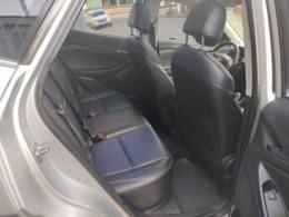 CHEVROLET - TRACKER - 2020/2021 - Prata - R$ 104.900,00